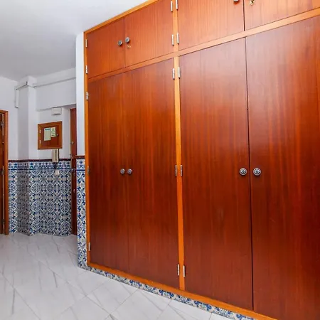 B78 - Fragoso Downtown * Lagos